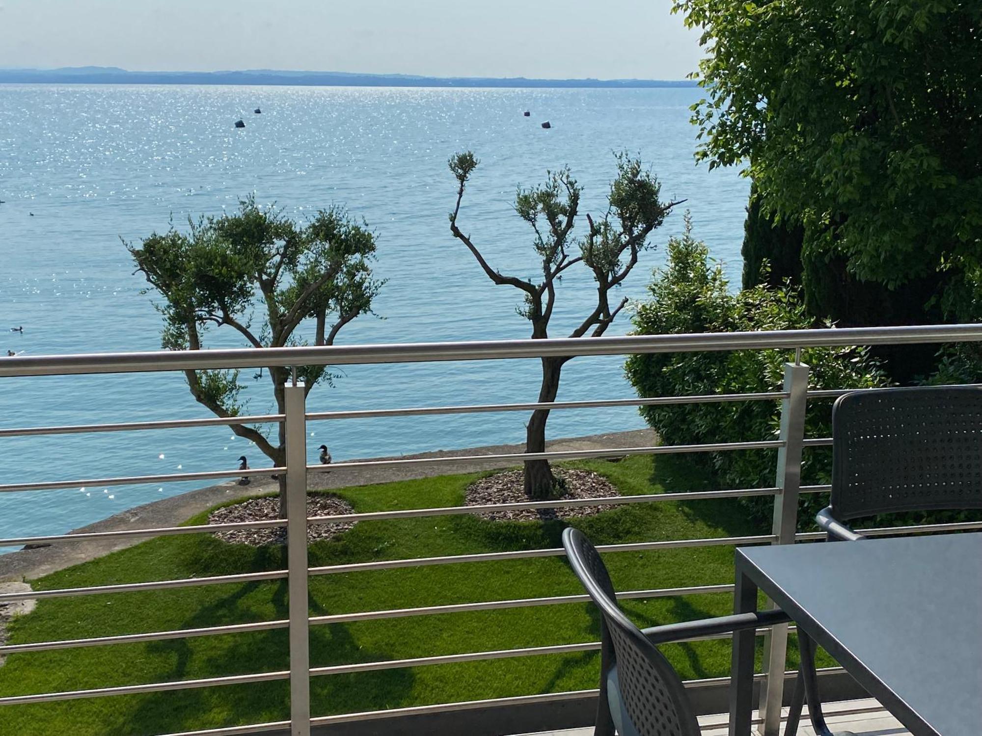 Sirmio Apartments - Darsena Stay Sirmione Exterior foto